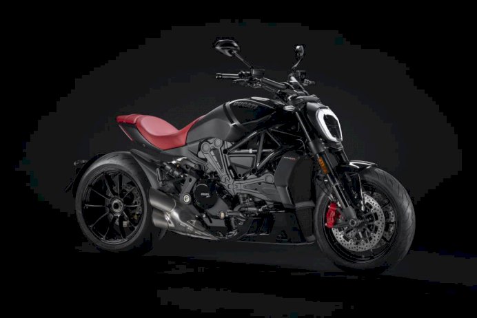 ดูคาติ-เปิดตัวบิ๊กไบค์-ducati-xdiavel-nera-ลิมิเต็ดเอดิชั่นเพียง-5-คัน-ราคา-1,399,000-บาท