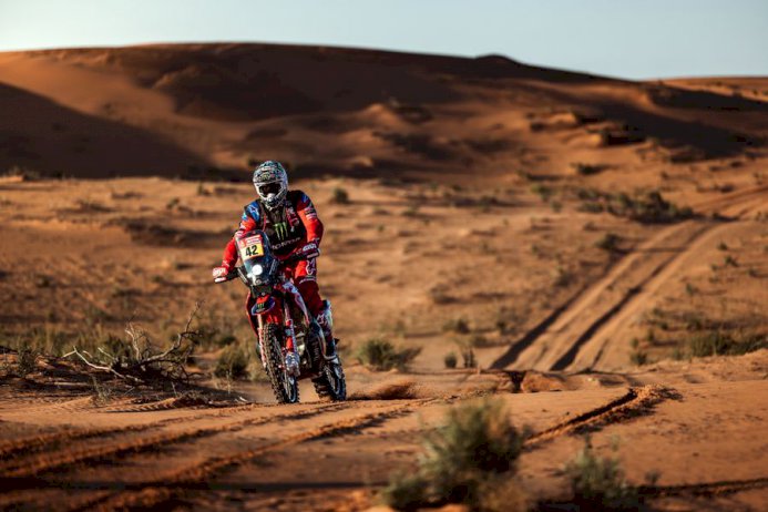 honda-สร้างผลงานโหดต่อเนื่อง-dakar-rally-2023-คว้า-2-อันดับท็อปทู