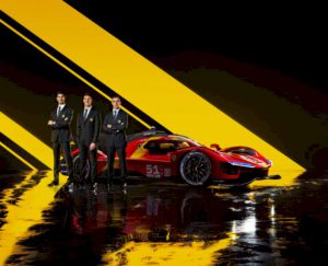 เปิดตัวทีมนักแข่งรถเฟอร์รารี่-hypercar-ในการแข่งขันรายการ-fia-wec-|-เดลินิวส์